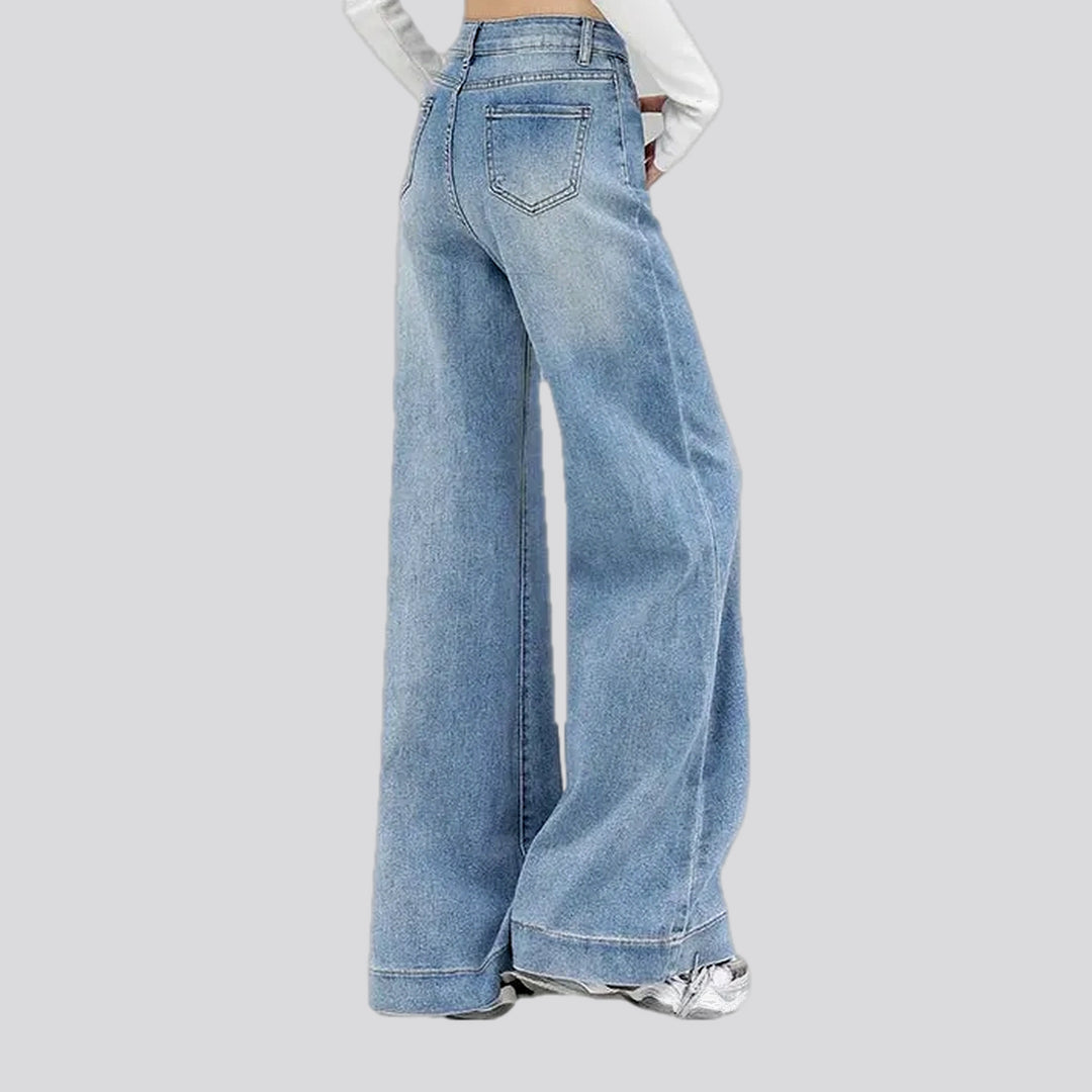 Light whiskered wide fit women's jeans